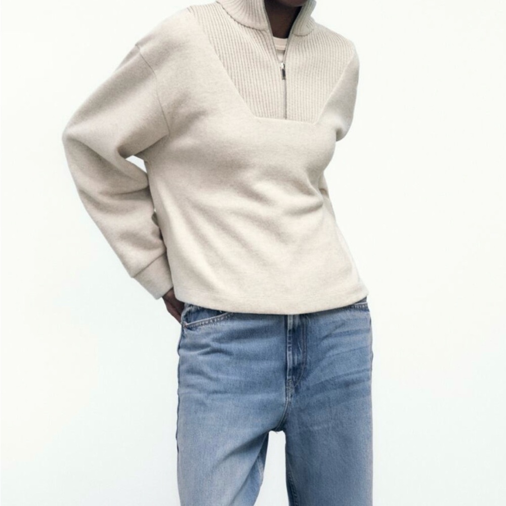 NWT ZARA Women Sweathsirt Size L
